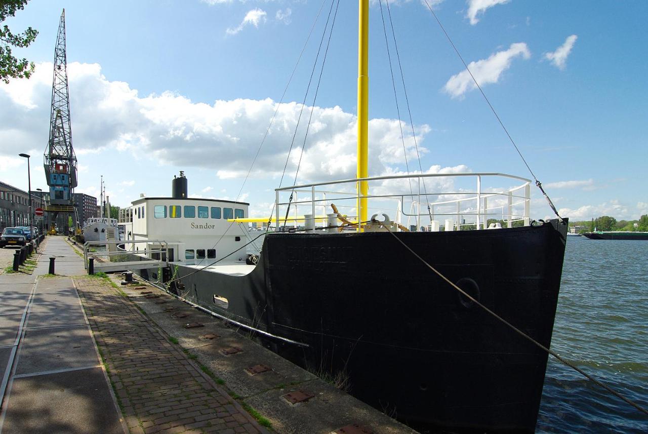 Hotel Magnificent Houseboat With A Stunning View! Amsterdam Exterior foto